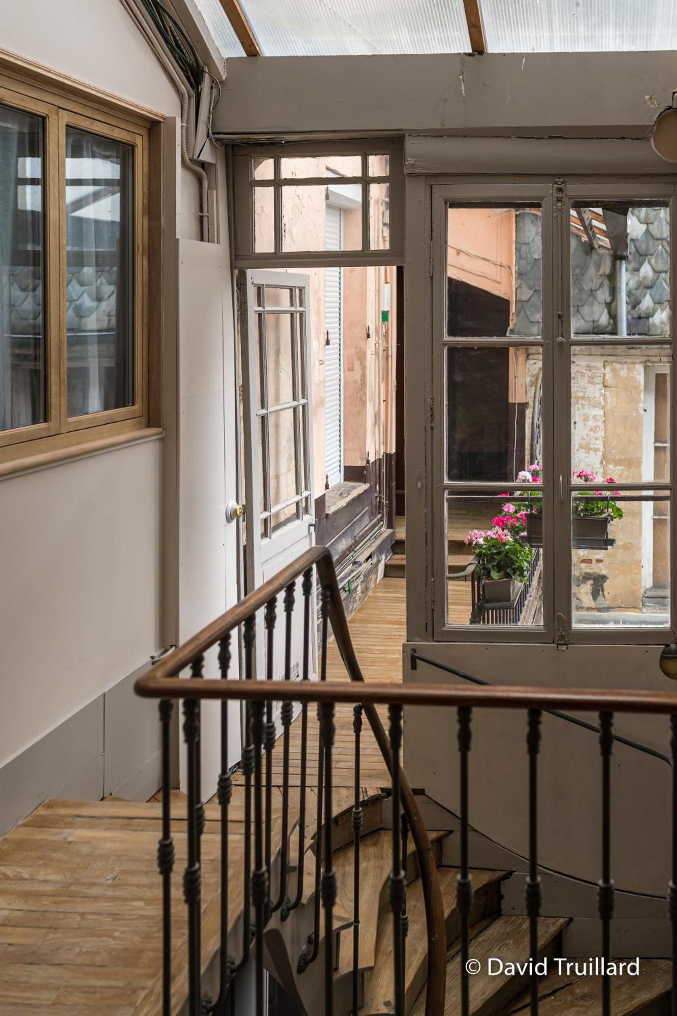 Suites Mana- Studio Art Ducal Avec Terrasse Sur L'Arriere De La Place Ducale Parking Inclus Charleville-Mézières Dış mekan fotoğraf